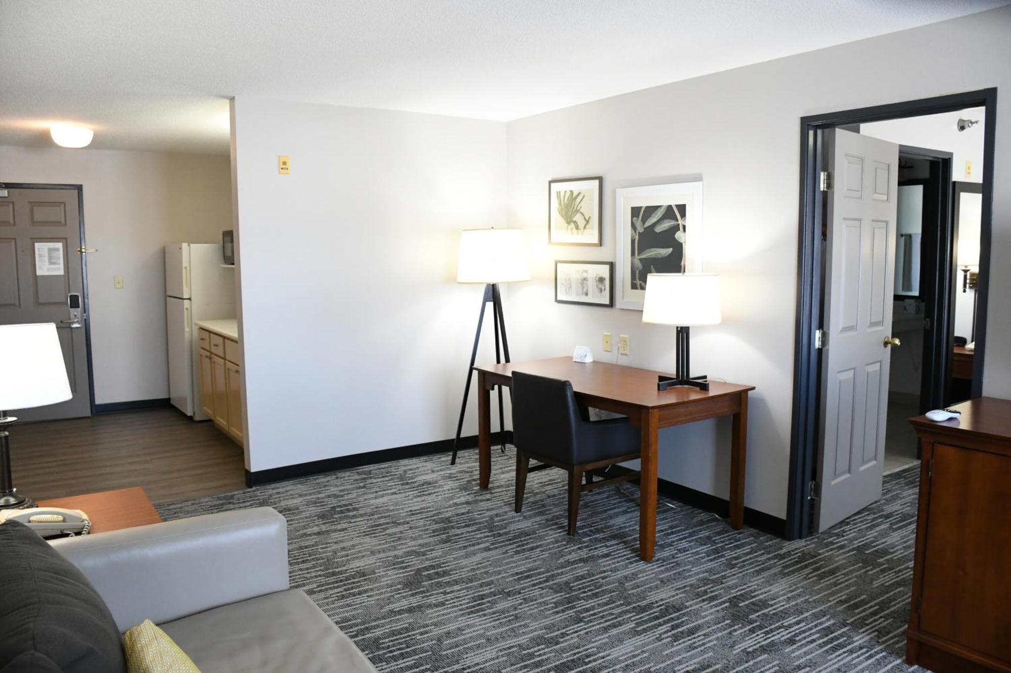 Harmony Inn & Suites Fort Dodge Exteriör bild